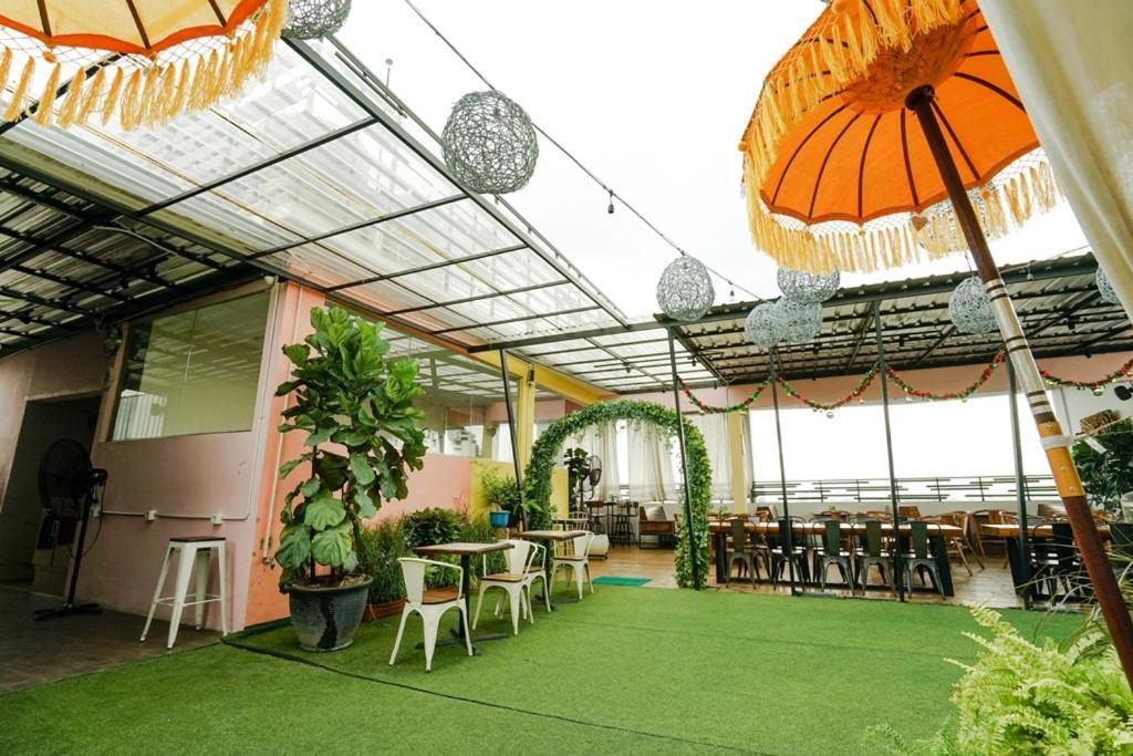โรงแรมเดลี เมดาน ภายนอก รูปภาพ